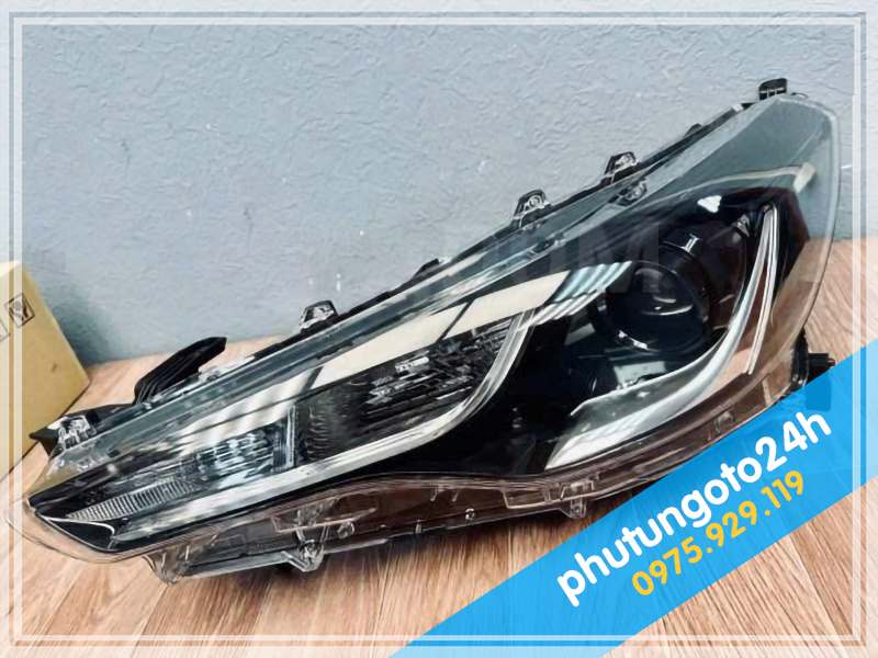 Mẫu đèn pha Corolla Cross 1.8G đời 2020, 2021, 2022, 2023